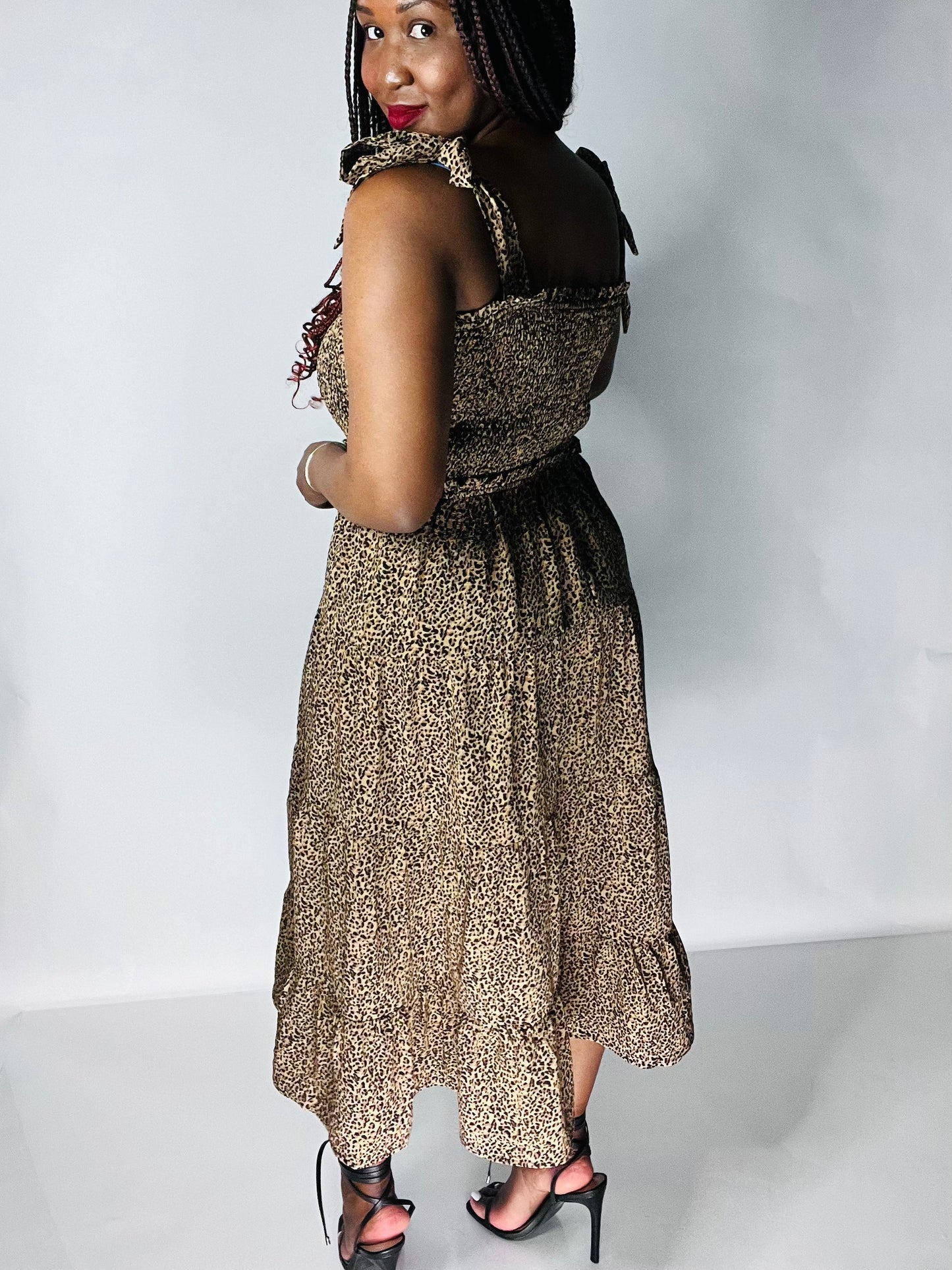 Kelsie Sleeveless Tiered Midi Dress - Plus